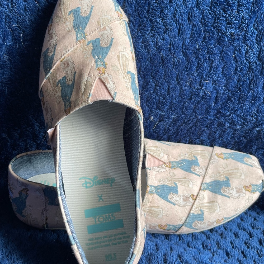 Sleeping Beauty Toms - image 8